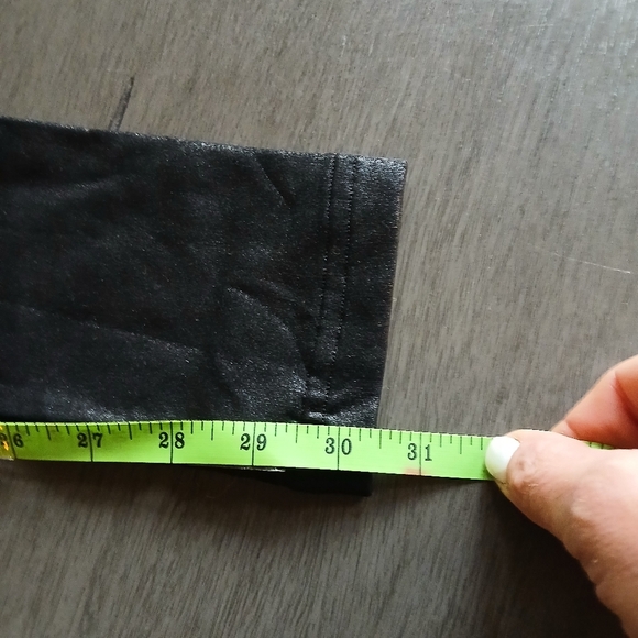 Krisa Coated Leggings NWT Size S - Picture 5 of 5